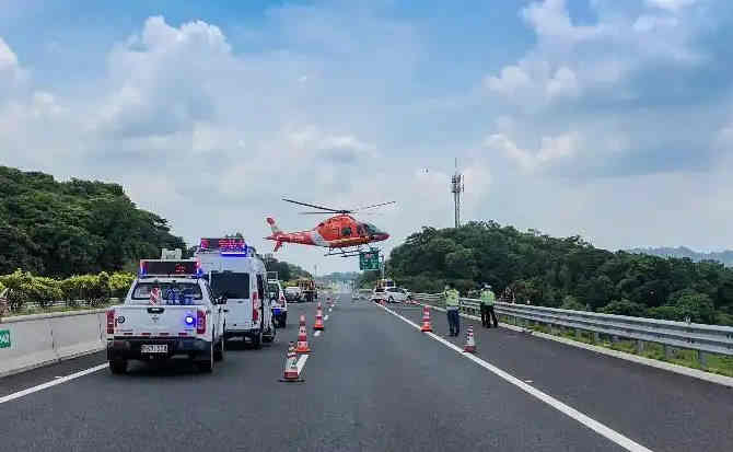 昌吉回族自治州高速公路汽车救援案例