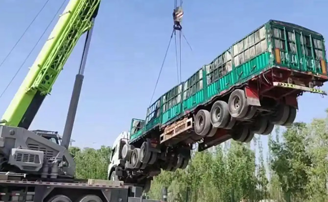 昌吉回族自治州道路脱困救援案例
